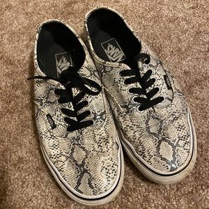 Vans Authentic